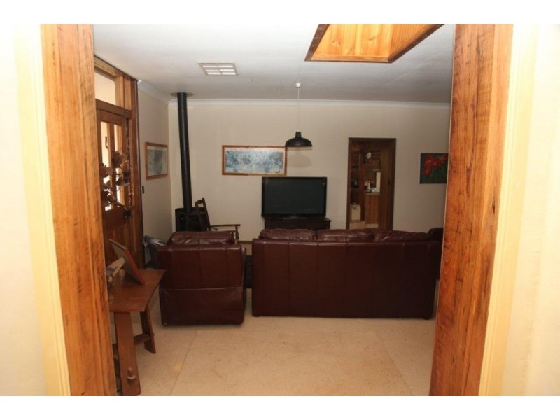 942 Kurting Road, Kingower VIC 3517