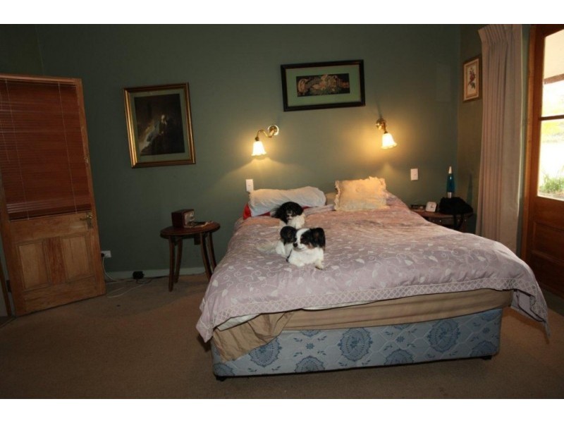 942 Kurting Road, Kingower VIC 3517