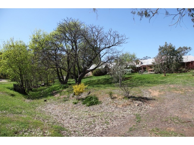 942 Kurting Road, Kingower VIC 3517