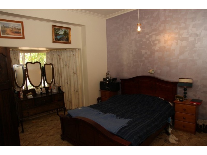 117 Simpson Road, Eaglehawk VIC 3556