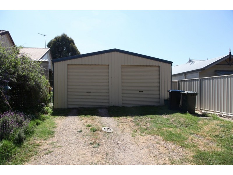117 Simpson Road, Eaglehawk VIC 3556