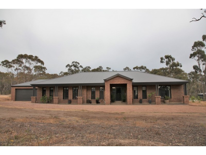 14 Botany Drive, Junortoun VIC 3551