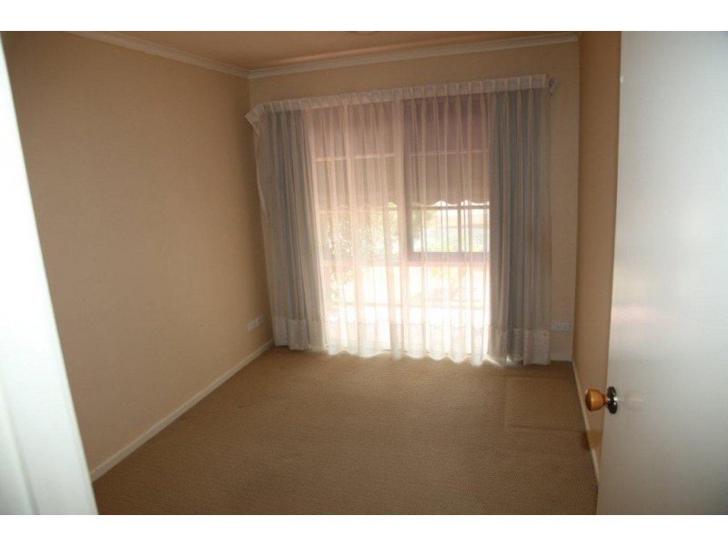 1/2-4 Kirby Street, Golden Square VIC 3555