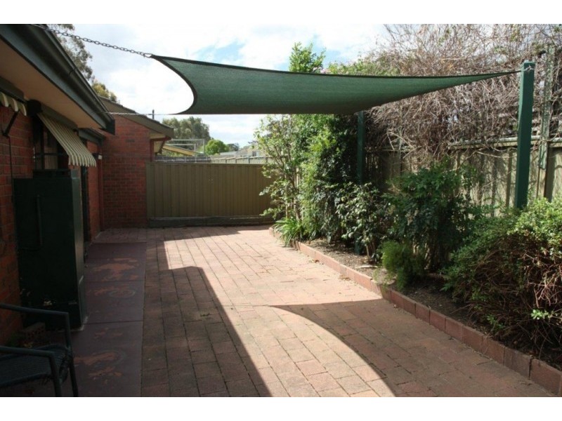 1/2-4 Kirby Street, Golden Square VIC 3555