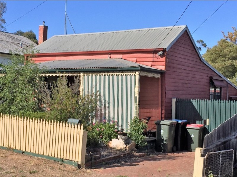 6 Barrell Street, Eaglehawk VIC 3556
