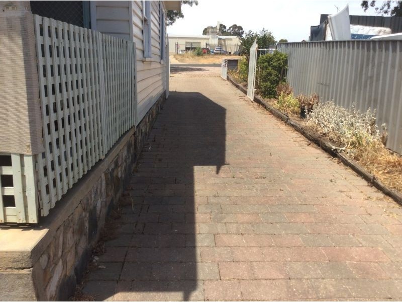 73 Powells Avenue, East Bendigo VIC 3550