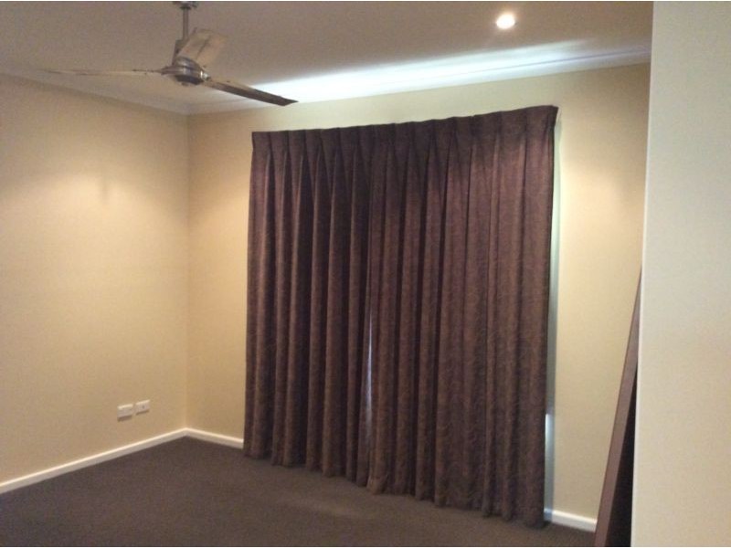 54 Thomas Street, Kangaroo Flat VIC 3555