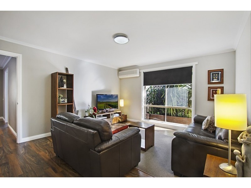 10 Peace Street, Kangaroo Flat VIC 3555