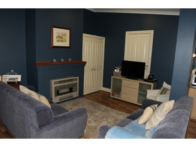 43 CARPENTER STREET, Quarry Hill VIC 3550