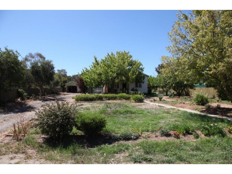 141 Holdsworth Road,, North Bendigo VIC 3550