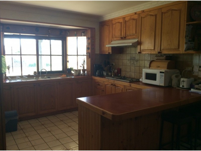 811 Edwards Road,, Marong VIC 3515