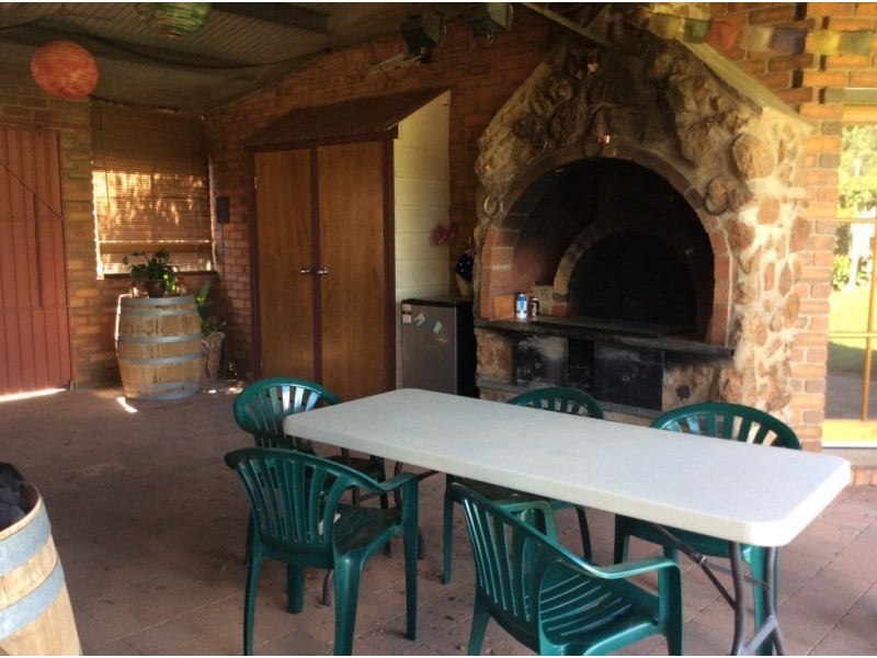 811 Edwards Road,, Marong VIC 3515