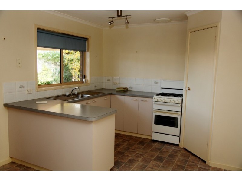 7 Lyn Maree Court, Golden Square VIC 3555