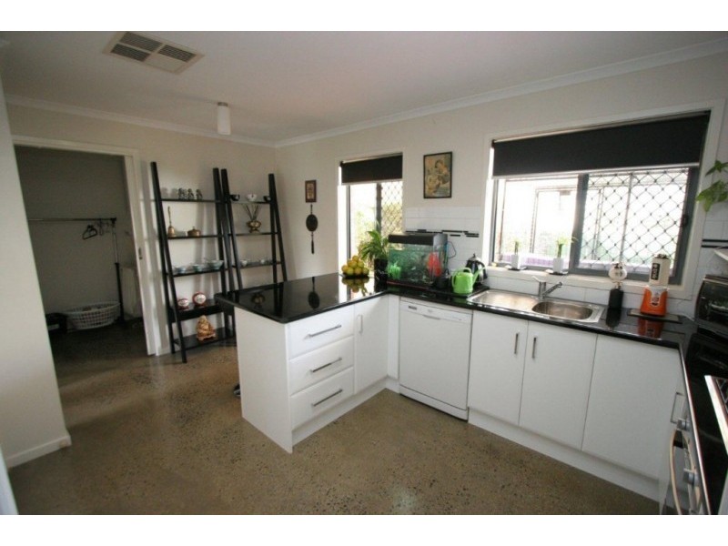 2/97B Panton Street, Golden Square VIC 3555