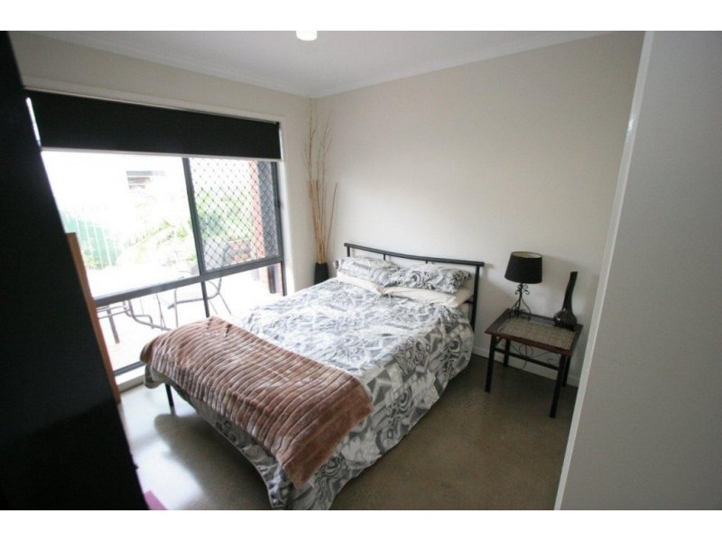 2/97B Panton Street, Golden Square VIC 3555