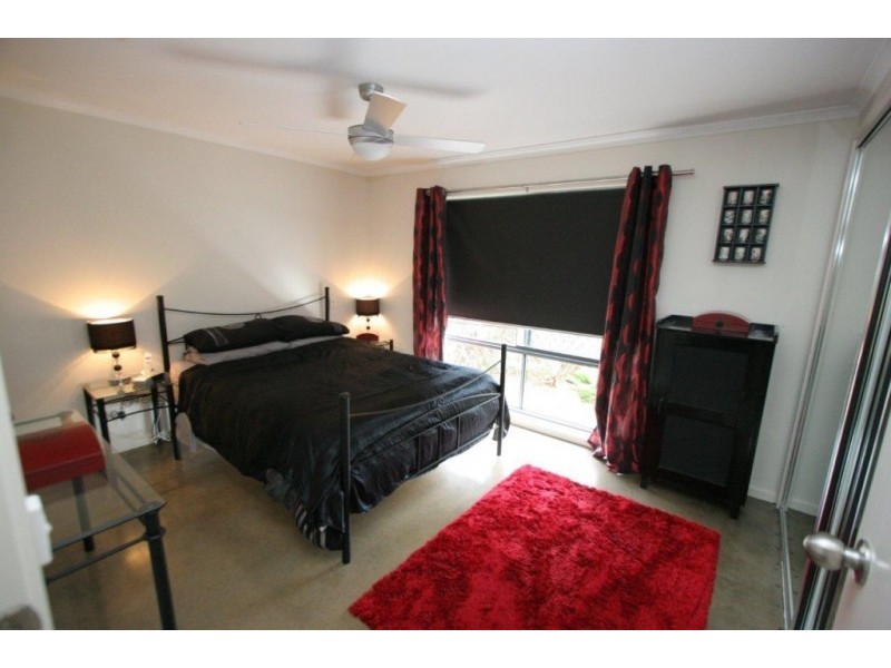 2/97B Panton Street, Golden Square VIC 3555
