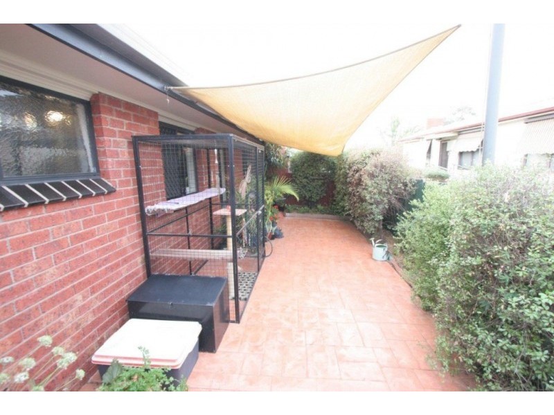 2/97B Panton Street, Golden Square VIC 3555