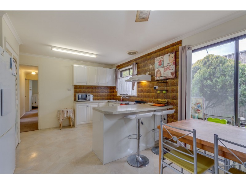 1 Smalley Street, California Gully VIC 3556