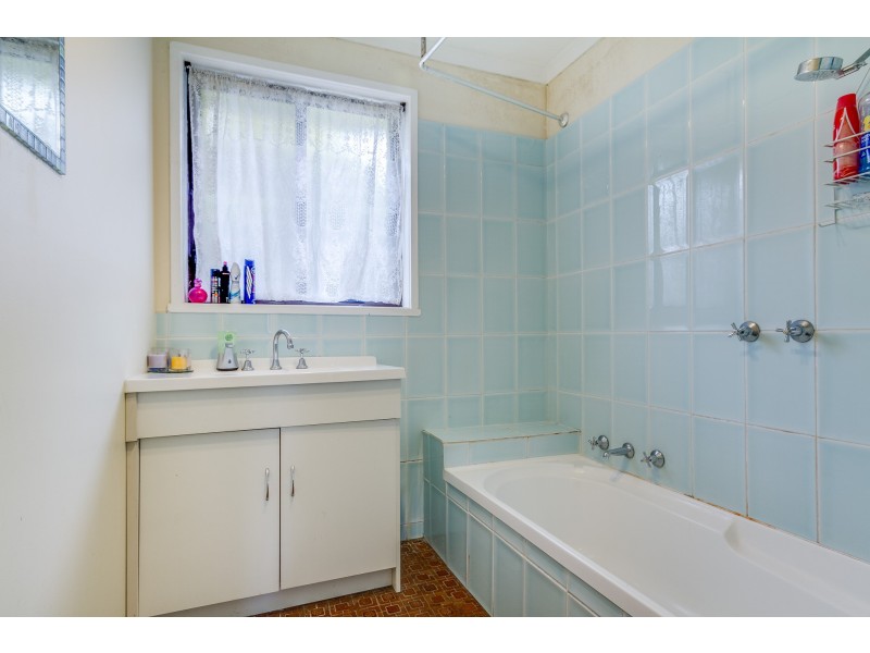 1 Smalley Street, California Gully VIC 3556