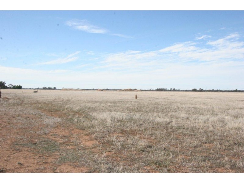 1607 Sebastian Road,, Campbells Forest VIC 3556