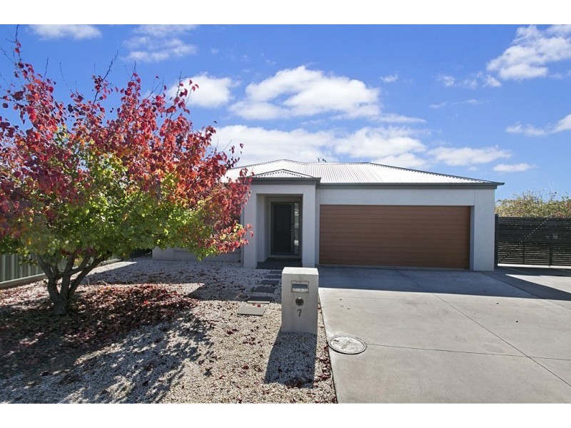 7 Kensington Grove, North Bendigo VIC 3550
