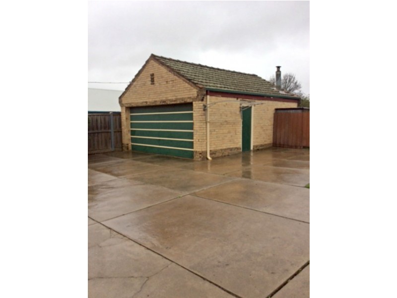 390 Napier Street, White Hills VIC 3550