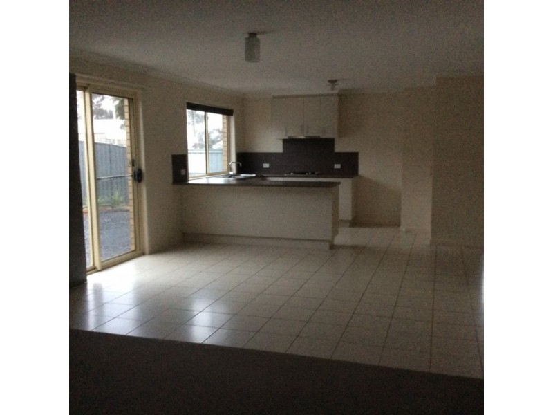17 Esler Street, California Gully VIC 3556