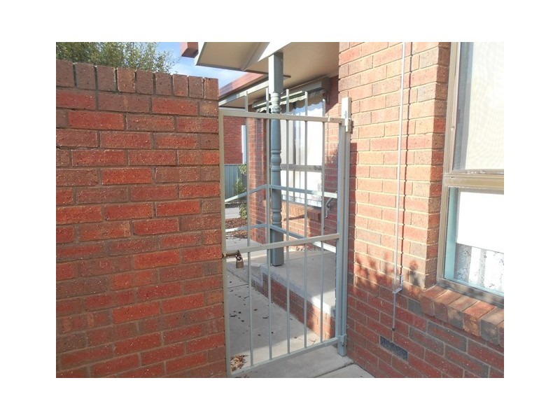 1/75 Victoria Street, Eaglehawk VIC 3556