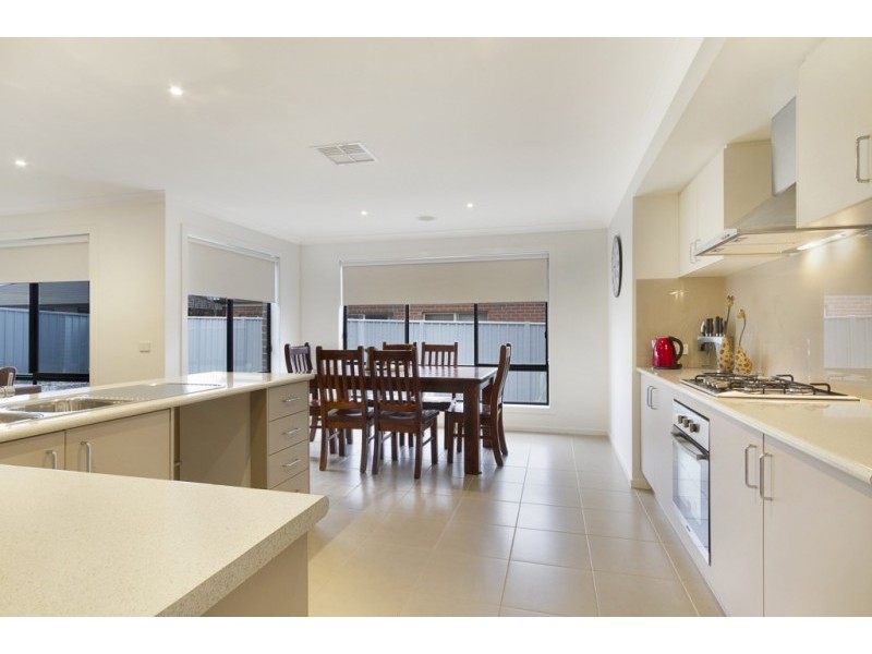 3 Tyack Court, Epsom VIC 3551