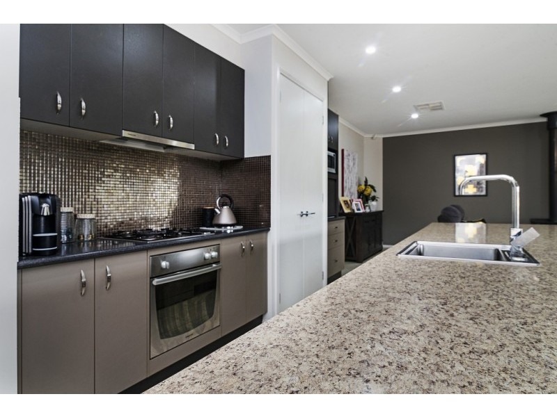 3 Yellow Box Drive,, Longlea VIC 3551