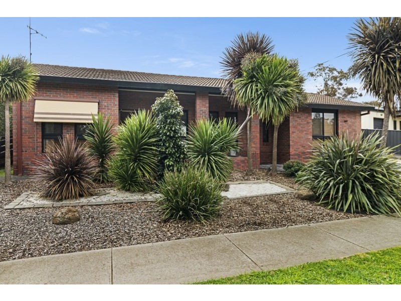 252 Mackenzie Street West, Kangaroo Flat VIC 3555