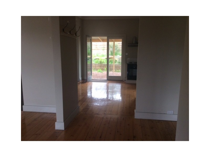 11 Caledonia Street, North Bendigo VIC 3550