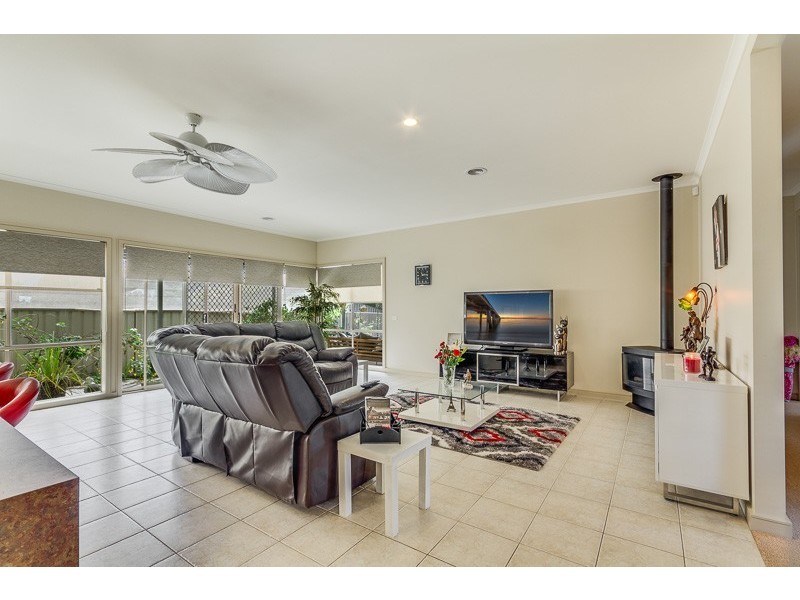 5 Manna Gum Drive, Epsom VIC 3551