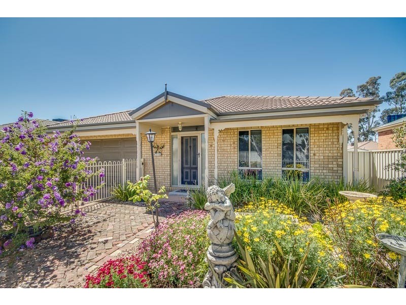 5 Manna Gum Drive, Epsom VIC 3551