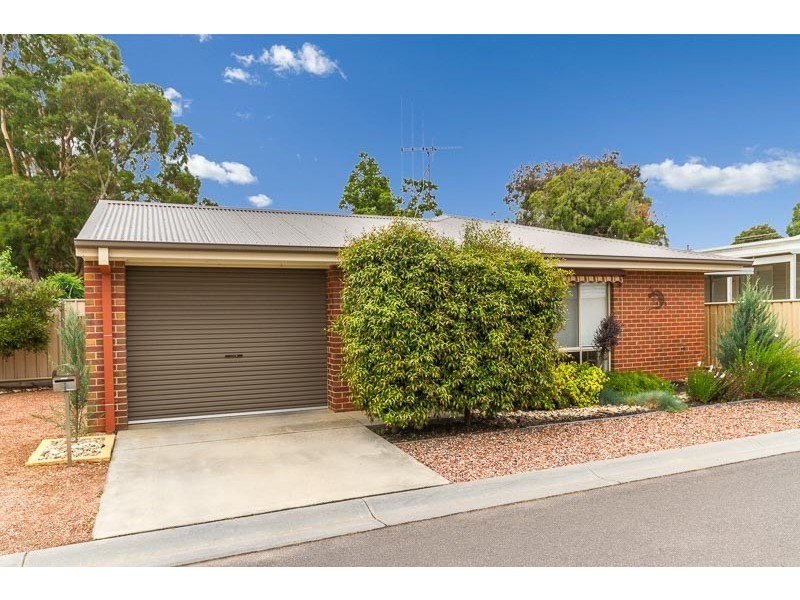 1 Amber Court, East Bendigo VIC 3550