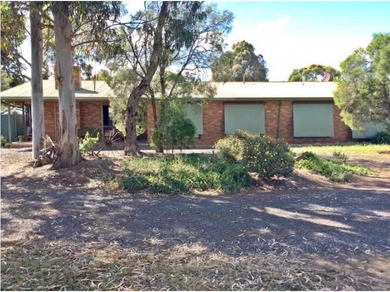 19 Monsants Road, Maiden Gully VIC 3551