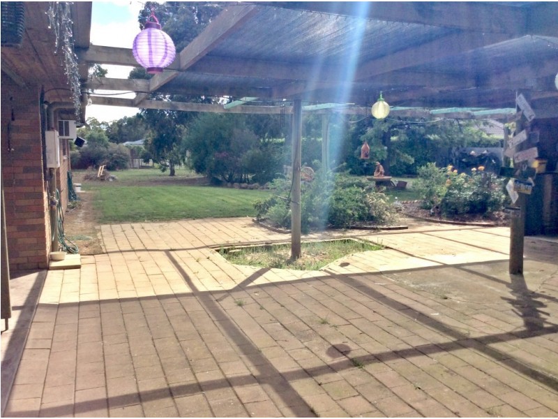 19 Monsants Road, Maiden Gully VIC 3551