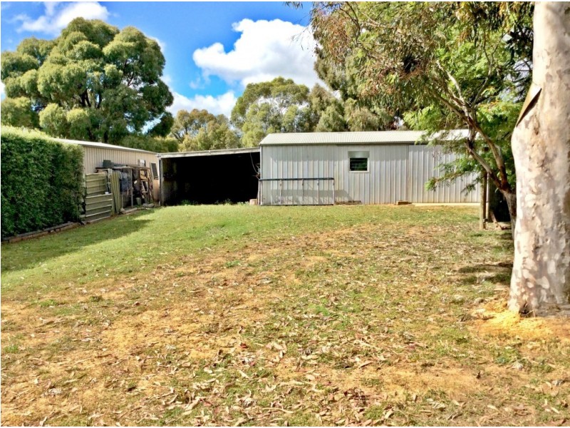 19 Monsants Road, Maiden Gully VIC 3551