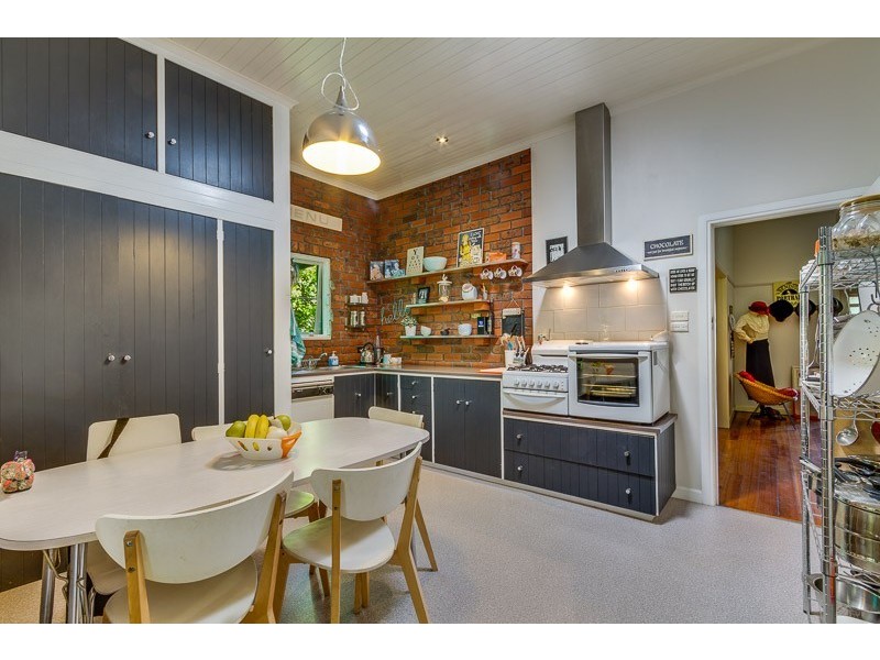 394 Eaglehawk Rd, Eaglehawk VIC 3556