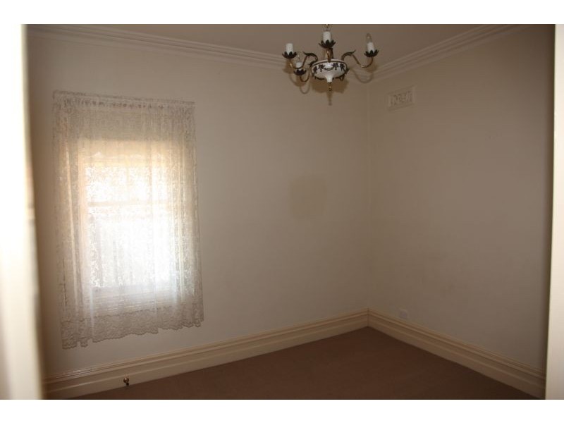 29 Little Breen Street, Quarry Hill VIC 3550