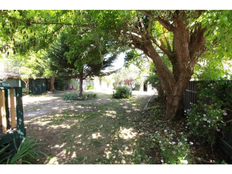 37 Mackenzie Street West, Golden Square VIC 3555