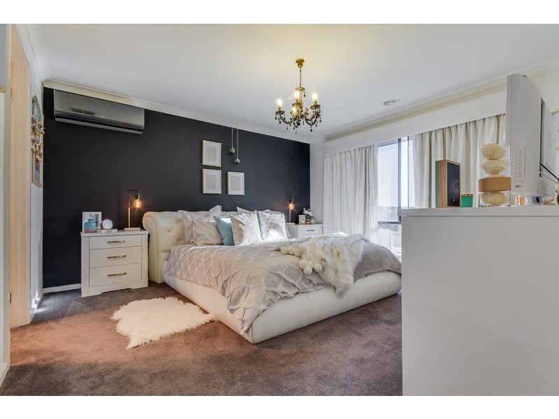 3 Klim Avenue, Kangaroo Flat VIC 3555