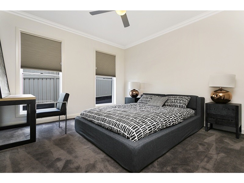 15 Marshall Crescent, Kennington VIC 3550