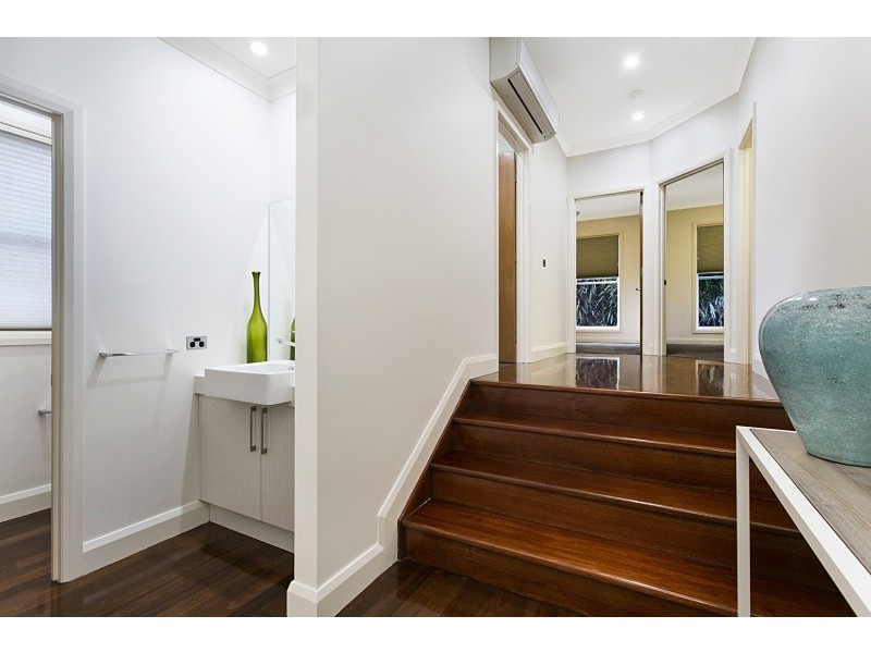 15 Marshall Crescent, Kennington VIC 3550