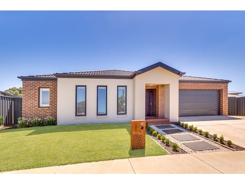 22 Riversdale Avenue, Eaglehawk VIC 3556