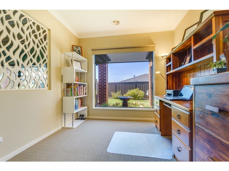 22 Riversdale Avenue, Eaglehawk VIC 3556