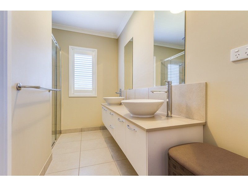 22 Riversdale Avenue, Eaglehawk VIC 3556