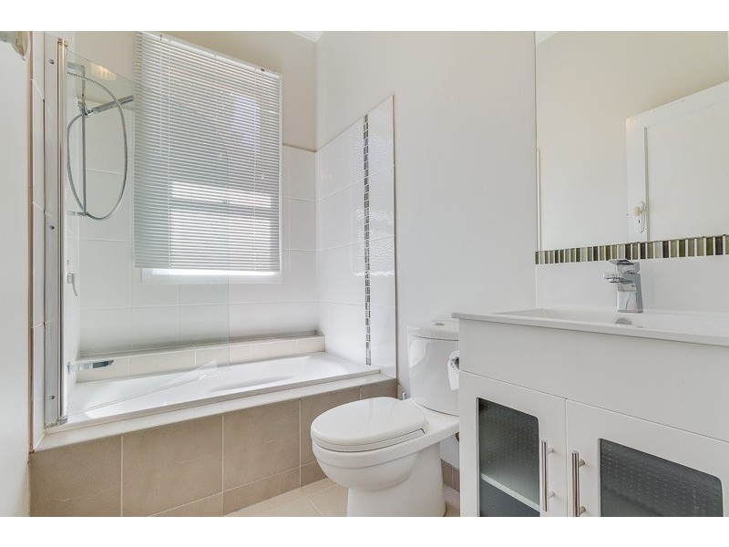 12 Eadie Street, Quarry Hill VIC 3550