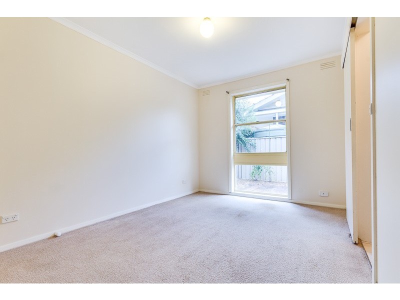 7 Amaroo Crescent, Strathdale VIC 3550