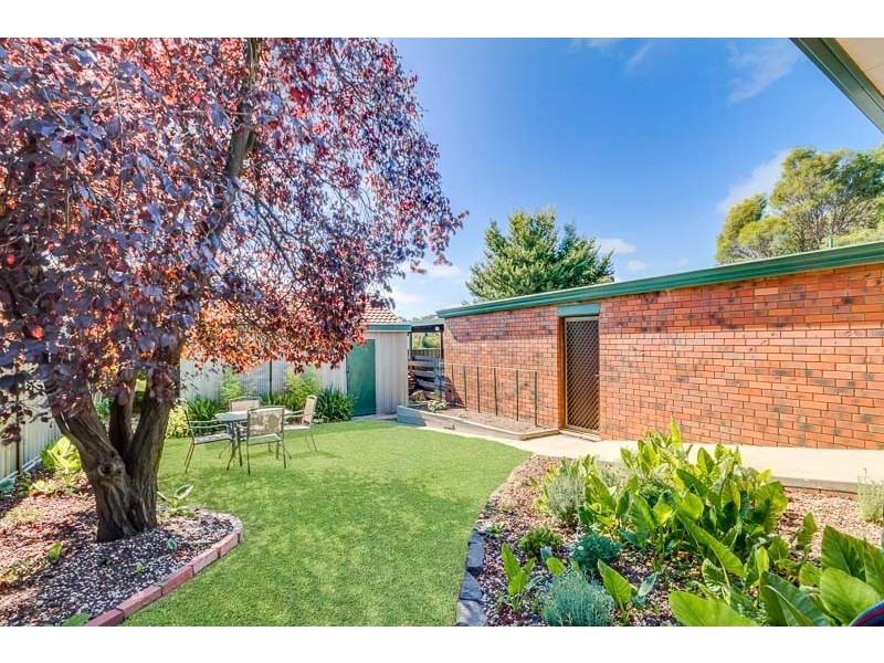 15 Houlahan St, Kennington VIC 3550